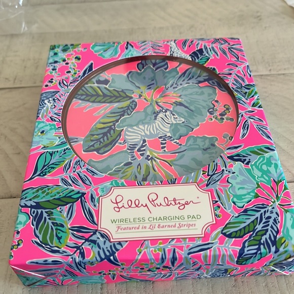 NIB wireless charging pad. Lil Earned Stripes. - Picture 2 of 5